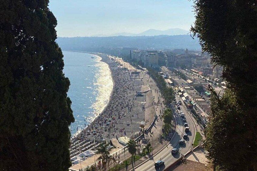 Nice Old Town : 400 000 Years of a Carnival of History 2