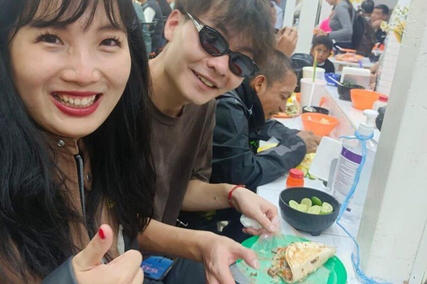 Try the best food in Tepito 4