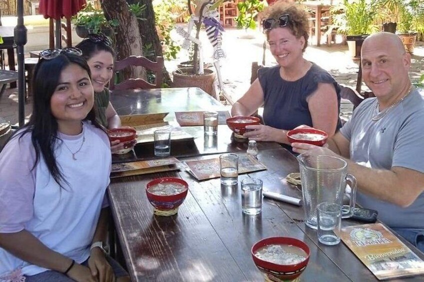 https://media-cdn.tripadvisor.com/media/attractions-splice-spp-720x480/15/b4/de/cf.jpg 2