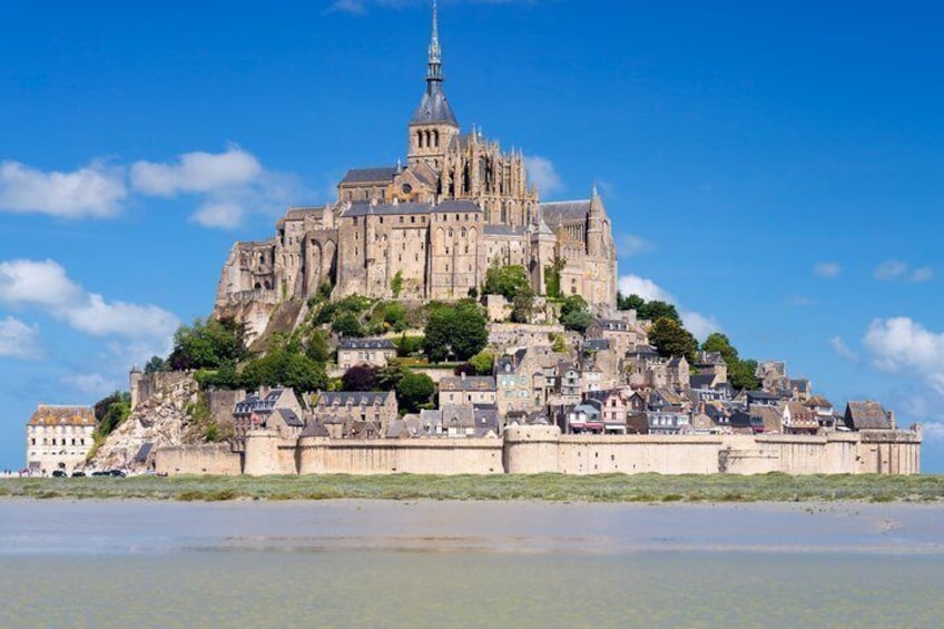 Le Havre Shore Excursion: Private Day Trip to Mont-Saint-Michel 5