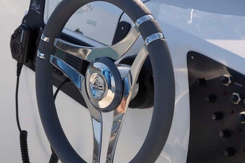 Amalfitan coast boat rent no license or with professional skipper 5