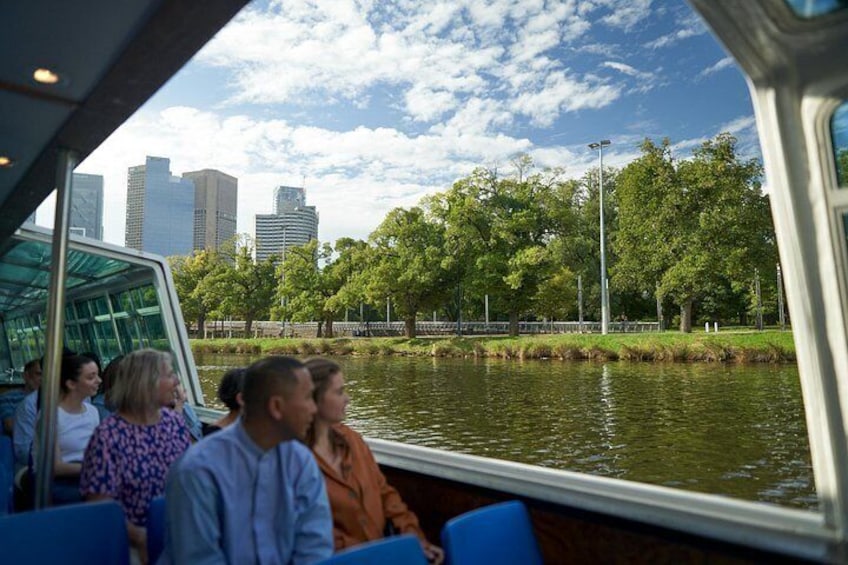 Melbourne: City Highlights Express Cruise 2