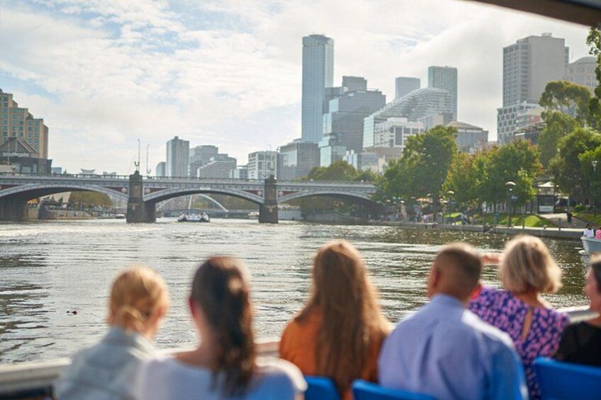 Melbourne: City Highlights Express Cruise 2