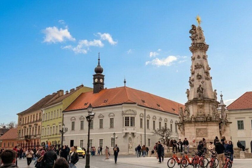 Historical Bike Tour of Budapest 2.5 Hours with Local Guide 2