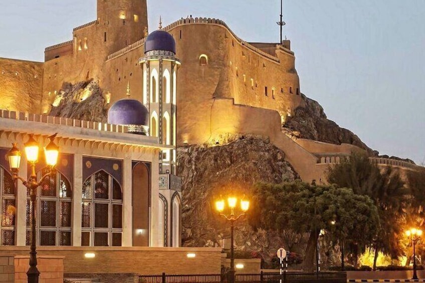 Explore Muscat City with Local Guide 2