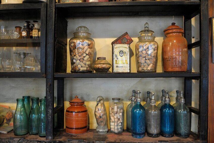 Antiques in an Areco bar