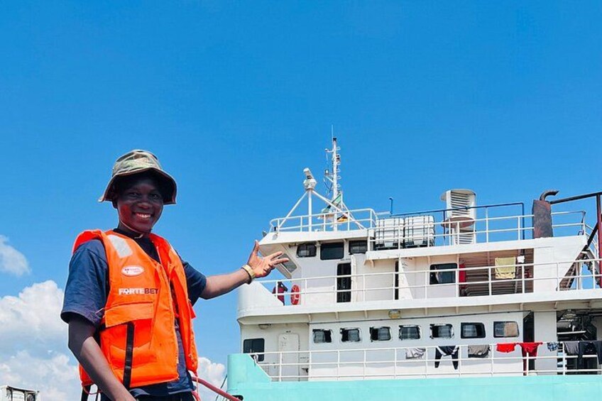 UHURU ferry docking at Jinja port to upload goods from Uganda 5