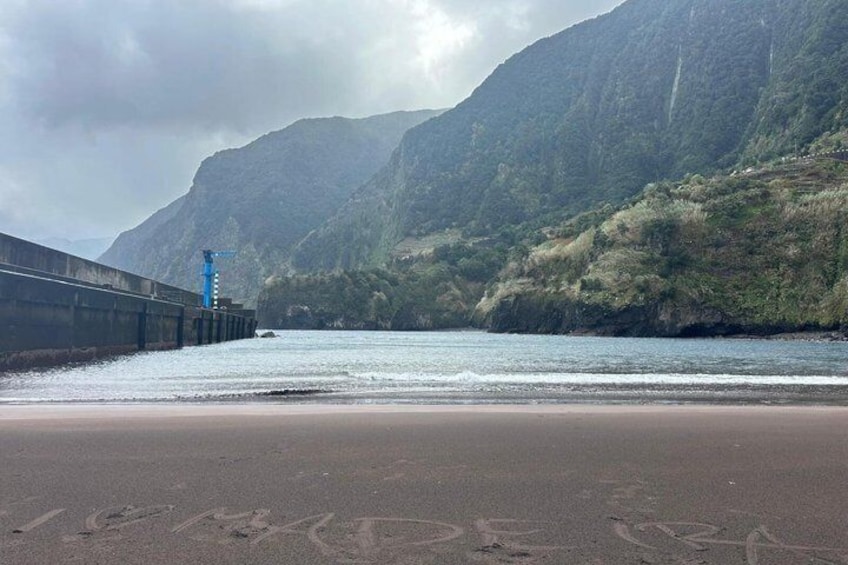 The Perfect Contrast: Fanal Forest, Porto Moniz & Seixal Tour 4