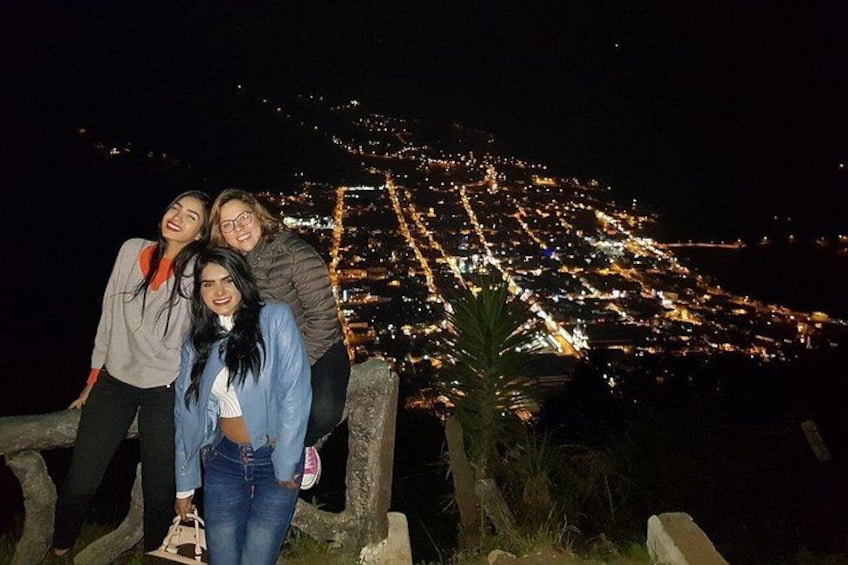 Pailón Del Diablo Tour, Tree House And Night Tour 3