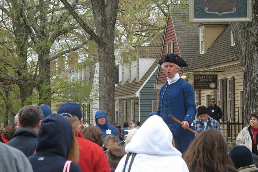 Colonial Contradictions Self Guided Walking Tour of Williamsburg 1