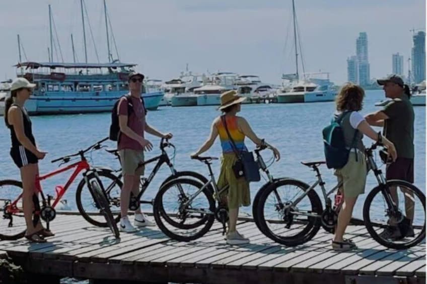 SUNSET BIKE RIDE through Cartagena de Indias Bay and Getsemani 2