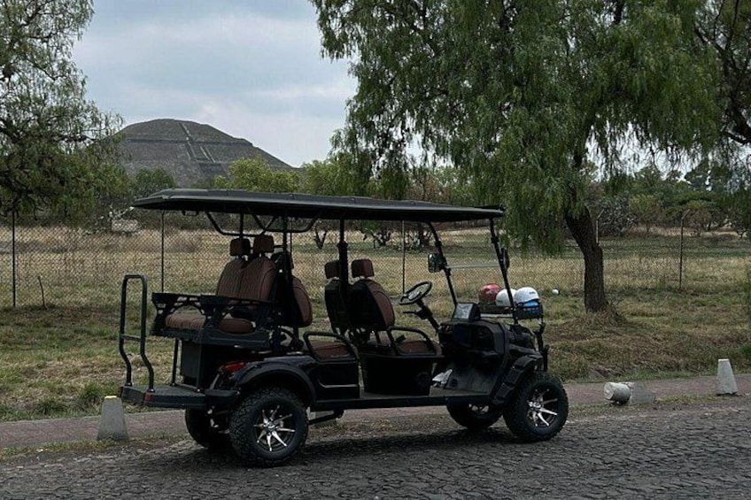 Discover Teotihuacán Like Never Before- Eco-Friendly Cart Tours 4