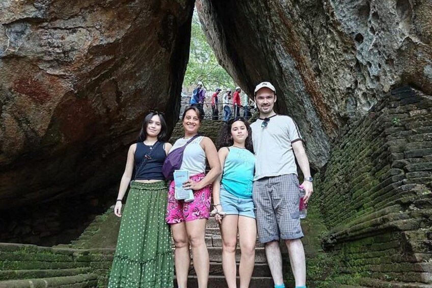 3 Days Tour to Sigiriya,Nuwaraeliya to Ella from Kandy 2