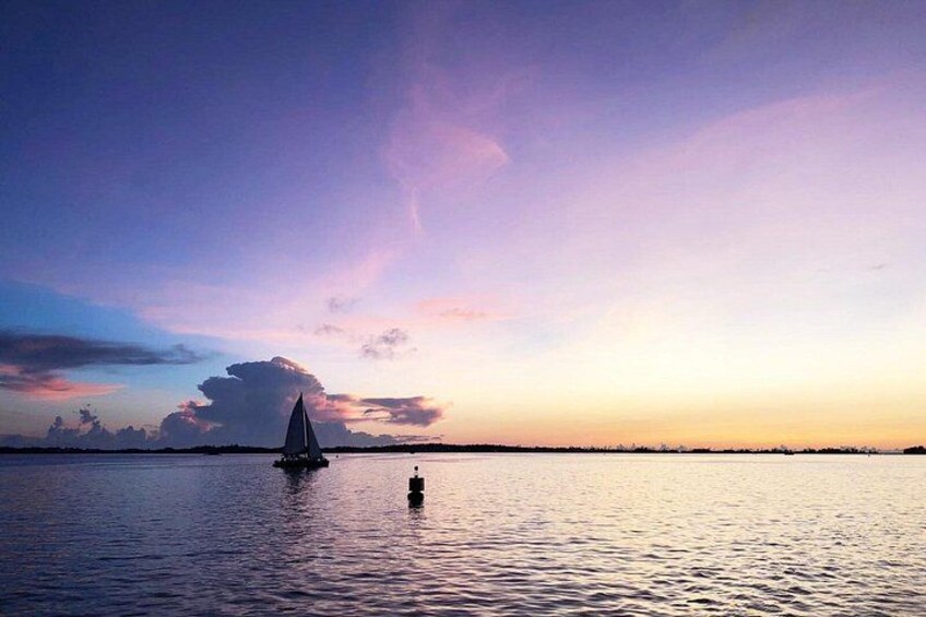 Sunset sailing in the Great Sound 3