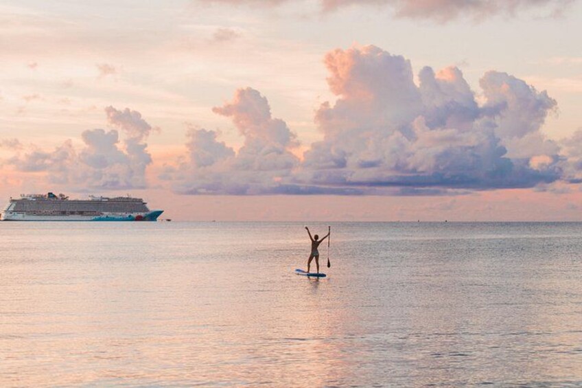 Sunset paddle boarding 4