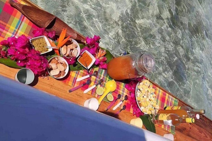 Aperitif on our beautiful floating bar 5