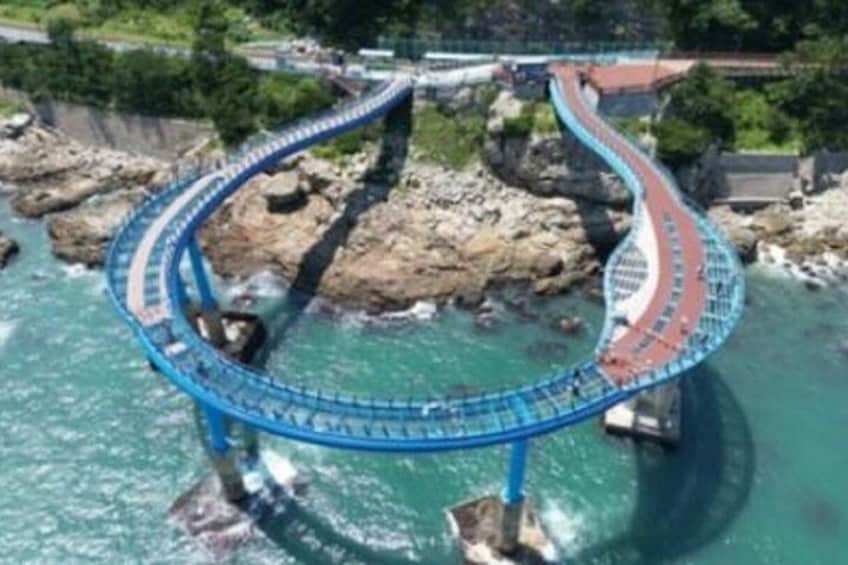 Private Minibus Tour in Busan for Cruise Ship Guests 8-15 People 5