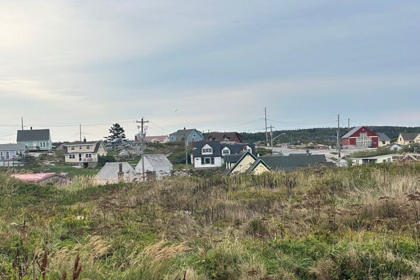 Private Guided Tour: Peggy’s Cove, Mahone Bay, Lunenburg & Ovens 5