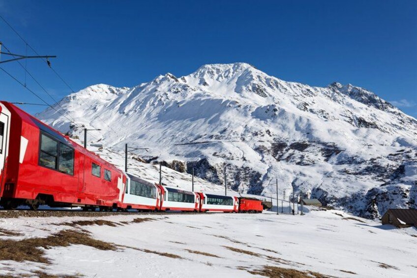 Glacier Express & LAAX Alpine Experience | From Zurich 3