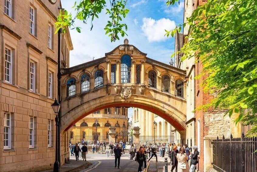 Private Oxford University Tour (Student Guide) 1