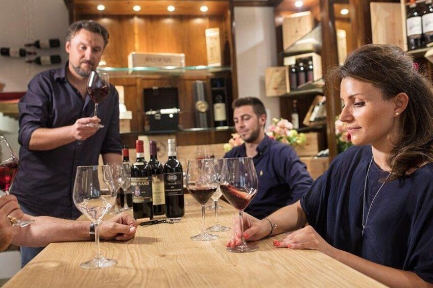 Guess the wine: Taste and have fun with whoever you want! 2