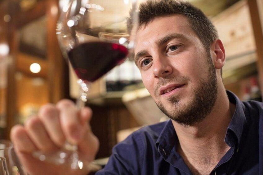 Guess the wine: Taste and have fun with whoever you want! 3