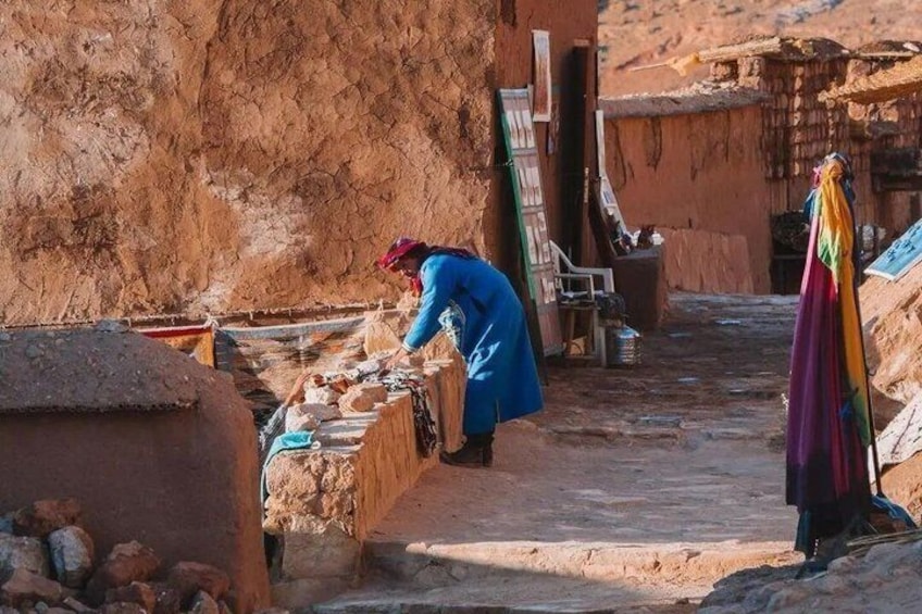 Explore the famous UNESCO World Heritage site of Ait Ben Haddou, a breathtaking fortified village. 3