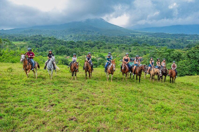 Pacos Horseback riding mountains 3