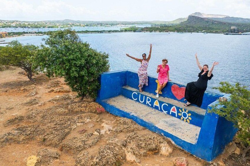 Willemstad, Fort Beekenburg, and Curacao Liqueur Tour 1