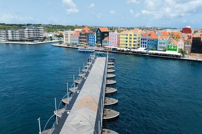Willemstad, Fort Beekenburg, and Curacao Liqueur Tour 4