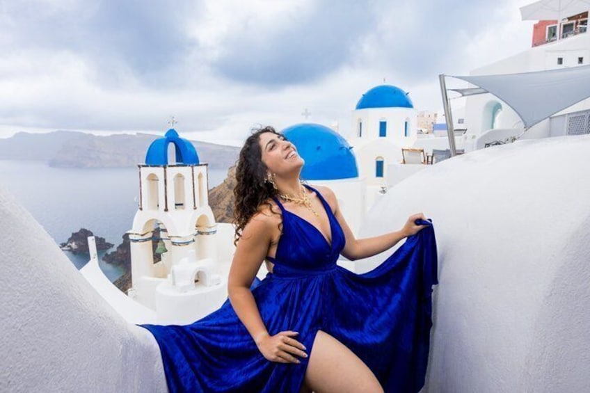 Flying Dress Photoshoot in Santorini, Blue Domes and Caldera View 5