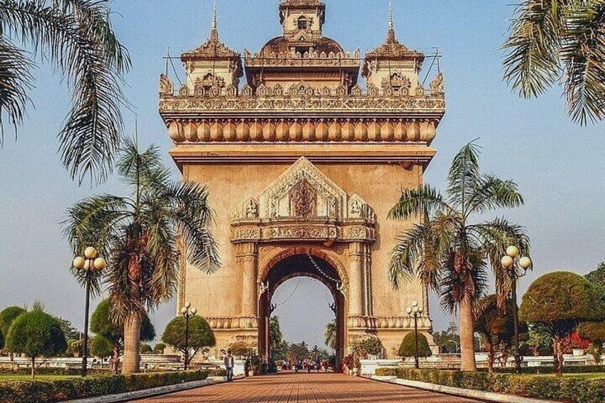 Exclusive Vientiane Day Tour Featuring Buddha Park 1