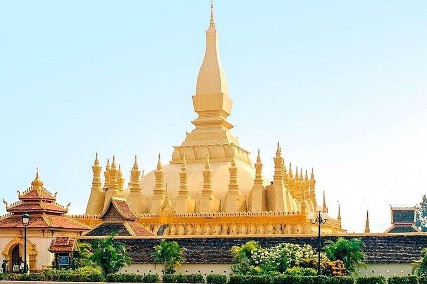 Exclusive Vientiane Day Tour Featuring Buddha Park 2