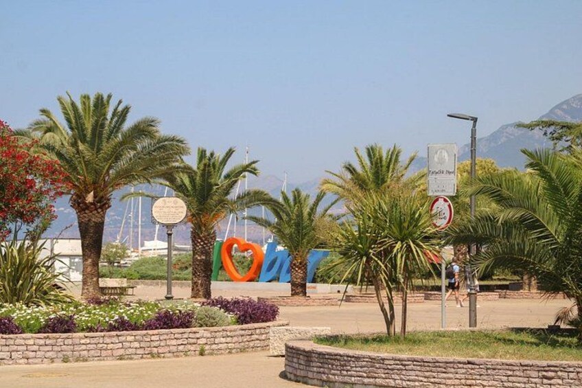 Enjoy a city that preserves a love story for over 1000 years 2