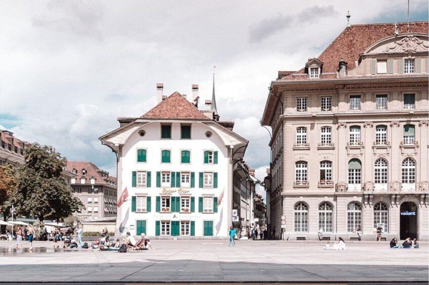 Bern Highlights and Hidden Gems on a Guided Walking Tour 3