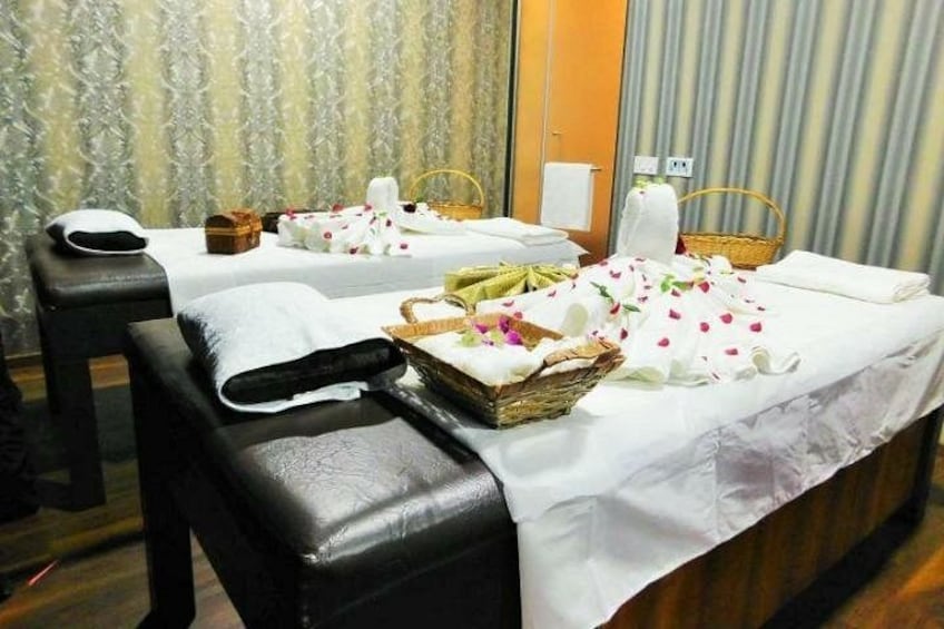 Swedish Massage in Thane with Steam 1