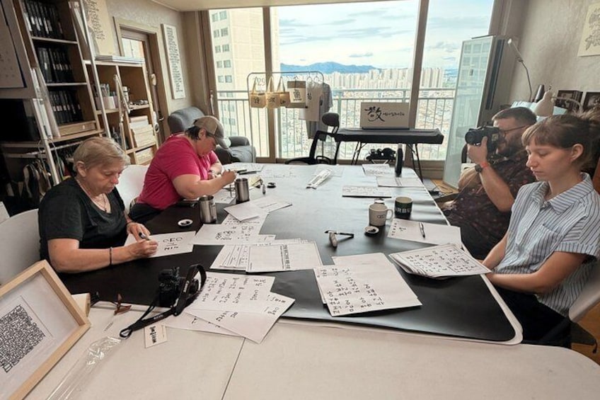 Korean Calligraphy class with Artwork 2