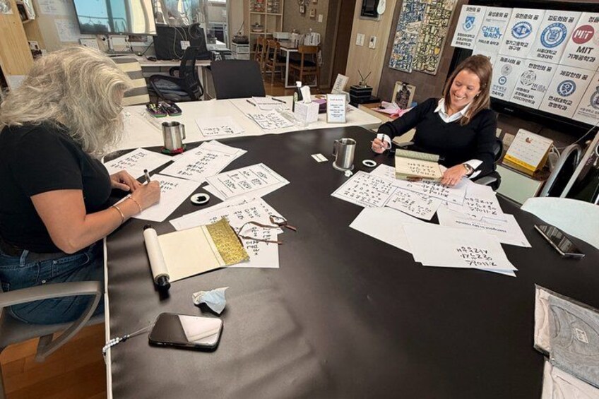 Korean Calligraphy class with Artwork 3