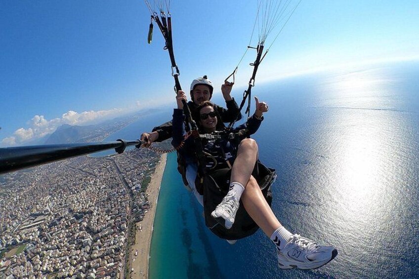 Alanya Paragliding and City Tour with Round Transfer from Antalya 2