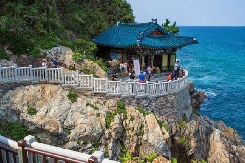 Mt Seorak and Naksansa Temple Day Trip from Seoul 2