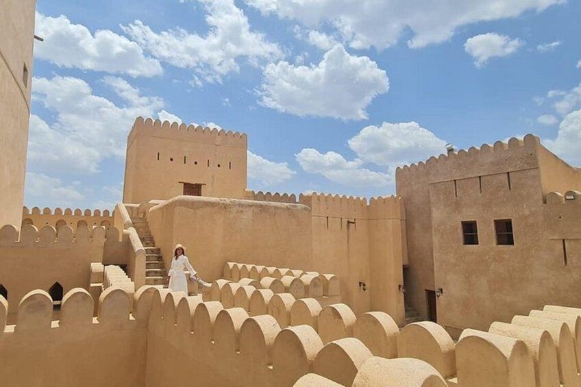 Private Transfers in Oman for 4 Days 3 Nights 3