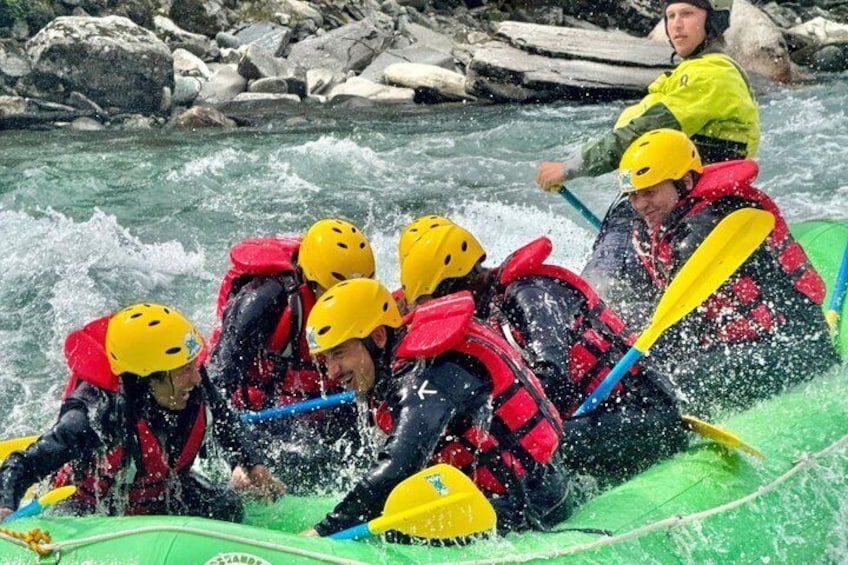 Whitewater Rafting on the Sjoa River Grade 3 Action Tour 1