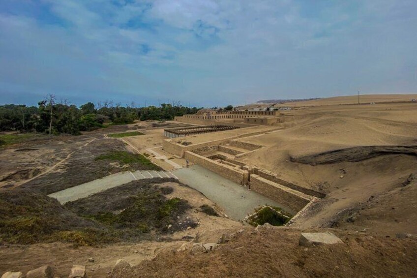 Pachacamac Inca Temple + museum and private mobility 4