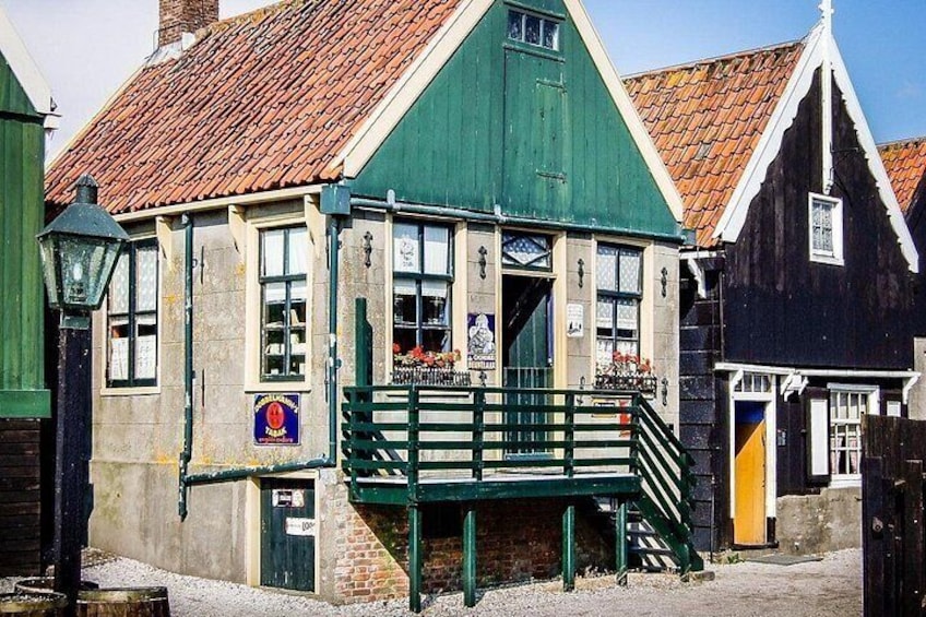Zeewolde Walking Tour: Self-Guided City Game 2