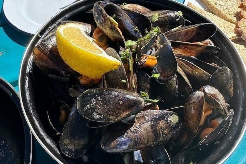 Fresh mussels clew bay 3