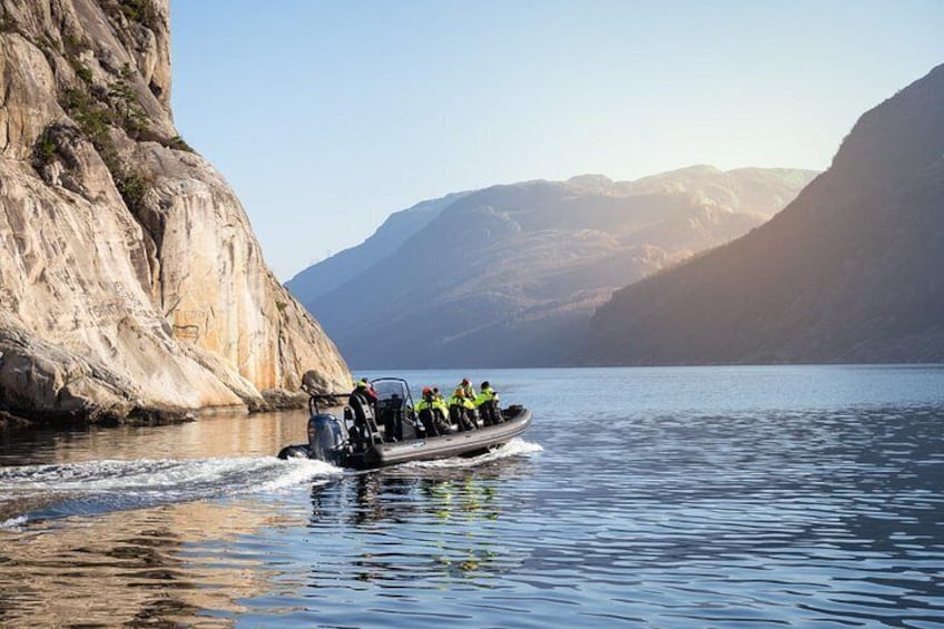 RIB adventure in the Lysefjord with fjord sightseeing 4