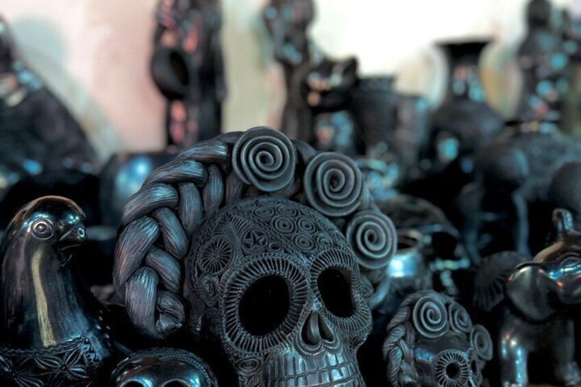 Private Oaxaca Artisan Tour: Textiles, Black pottery & Alebrijes 5