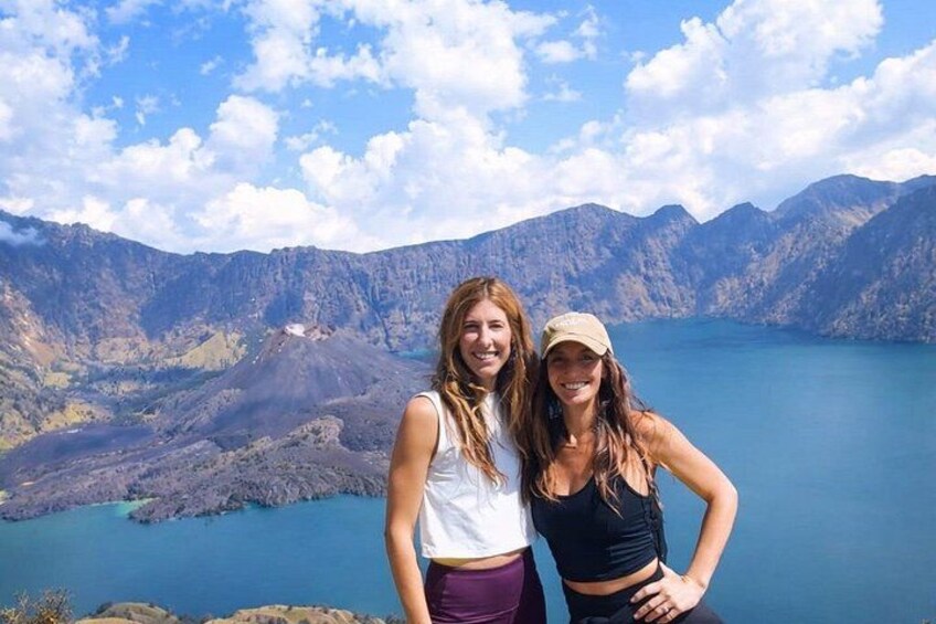 One Day Trek to Mount Rinjani Crater Rim 4