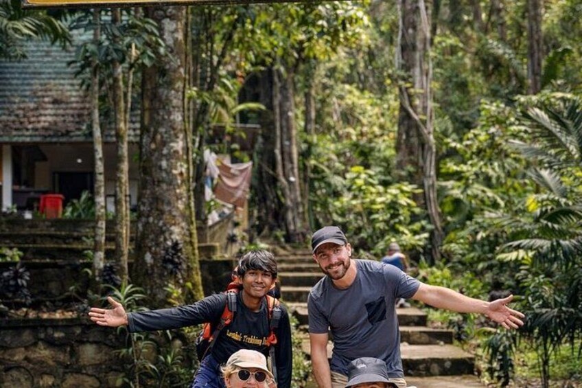 One Day Trek to Mount Rinjani Crater Rim 2