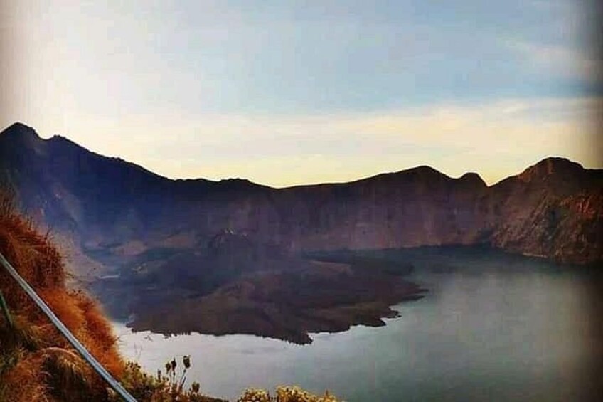 One Day Trek to Mount Rinjani Crater Rim 1